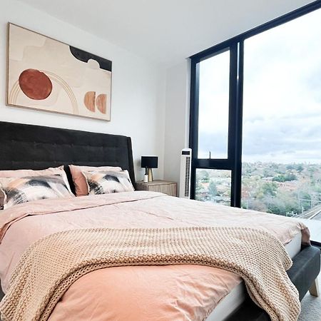 Apartment Next To Public Station, Boxhill Central, 2 Bedrooms, Free Parking And Wifi Box Hill Exteriér fotografie