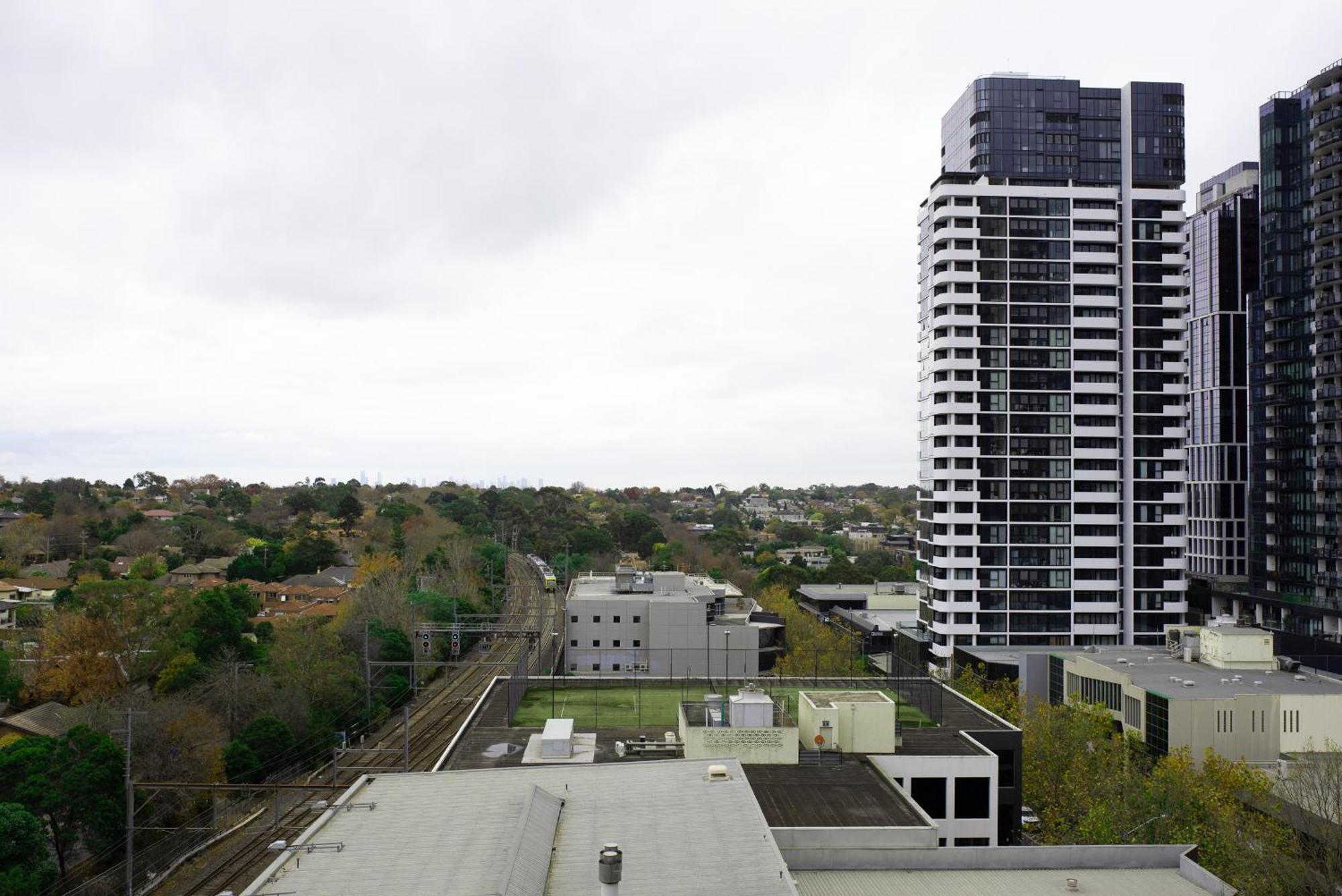Apartment Next To Public Station, Boxhill Central, 2 Bedrooms, Free Parking And Wifi Box Hill Exteriér fotografie