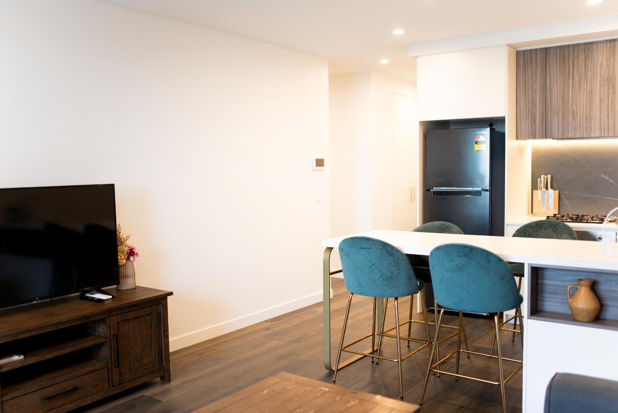 Apartment Next To Public Station, Boxhill Central, 2 Bedrooms, Free Parking And Wifi Box Hill Exteriér fotografie