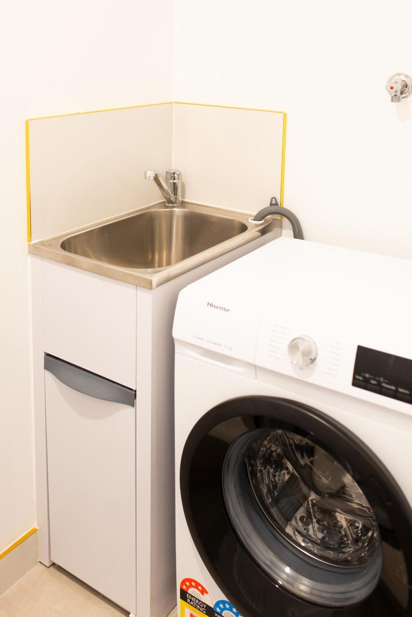 Apartment Next To Public Station, Boxhill Central, 2 Bedrooms, Free Parking And Wifi Box Hill Exteriér fotografie